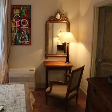 La Petite Hostellerie Couette-café