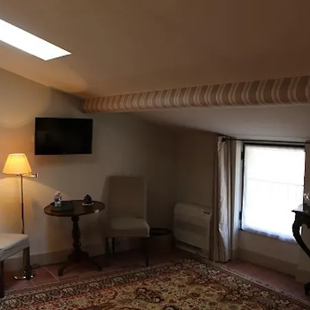 Couette-café La Petite Hostellerie Uzès