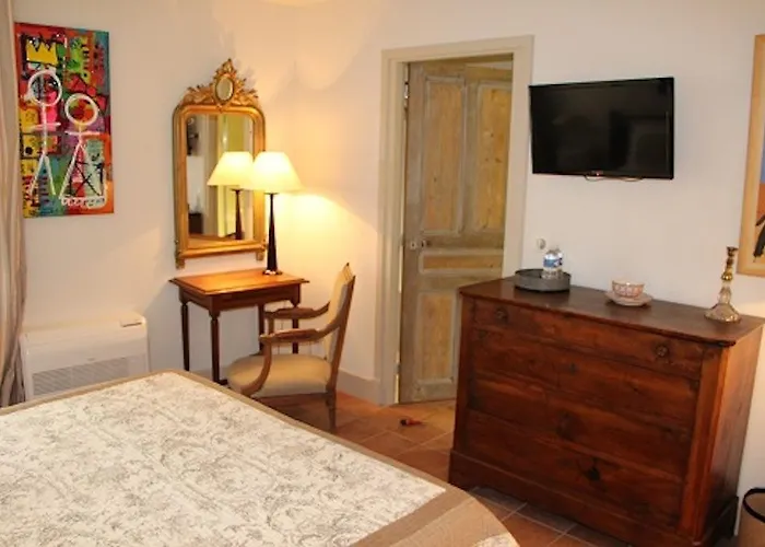La Petite Hostellerie Bed & Breakfast Uzes